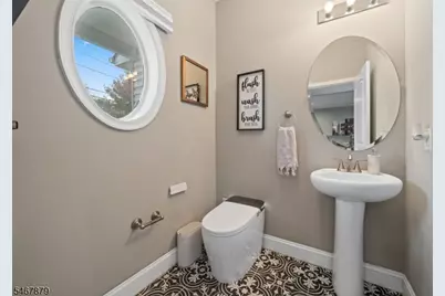 628 New Dover Rd, Woodbridge Township, NJ 07067 - Photo 13