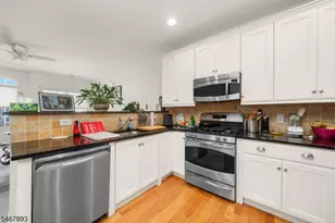 1322 Berry Farm Rd, Readington, NJ 08889 - Photo 11