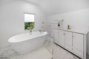 686 Meyersville Rd, Long Hill Township, NJ 07933 - Photo 21