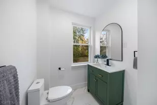 686 Meyersville Rd, Long Hill Township, NJ 07933 - Photo 17