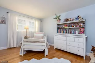 8 Prescott Cir, Clinton Township, NJ 08833 - Photo 29