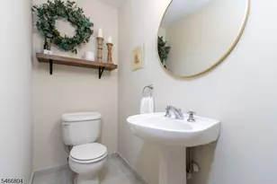8 Prescott Cir, Clinton Township, NJ 08833 - Photo 27