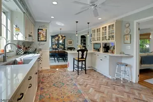 2 Mansfield Ct, Mendham, NJ 07945 - Photo 5