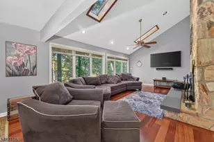 4 Craig Rd, Readington, NJ 08853 - Photo 5