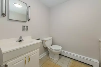 18 N Hillside Ave, Roxbury Township, NJ 07876 - Photo 37