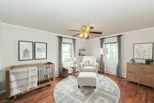 18 N Hillside Ave, Roxbury Township, NJ 07876 - Photo 5