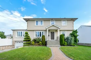 16 Park St, South Hackensack Township, NJ 07606 - Photo 1