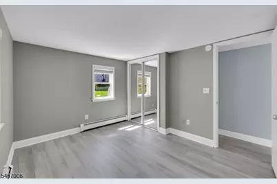 28 Oriole Rd, Jefferson Township, NJ 07438 - Photo 11