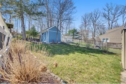 28 Oriole Rd, Jefferson Township, NJ 07438 - Photo 25