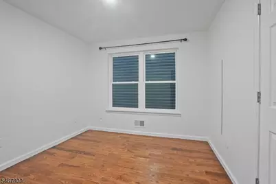 44 Wainwright St, Newark, NJ 07112 - Photo 13