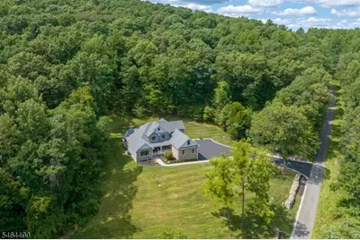 1 Sydney Ln, Lebanon Township, NJ 07865 - Photo 17