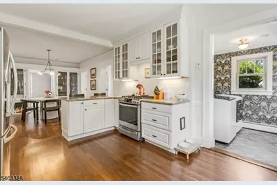 29 Orchard St, Mendham, NJ 07945 - Photo 11