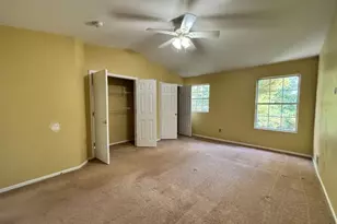 303 Tallwood Ln, Green Brook Township, NJ 08812 - Photo 7