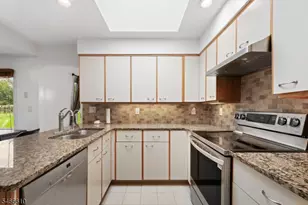 41 Jamestown Rd, Montgomery Township, NJ 08502 - Photo 13