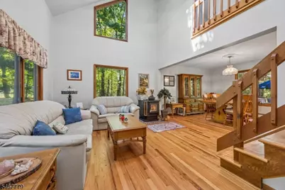 113 Evergreen Ave, Hopatcong, NJ 07843 - Photo 13