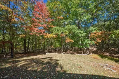 113 Evergreen Ave, Hopatcong, NJ 07843 - Photo 5