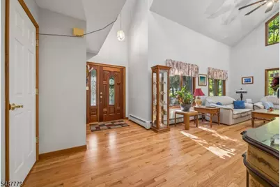113 Evergreen Ave, Hopatcong, NJ 07843 - Photo 11