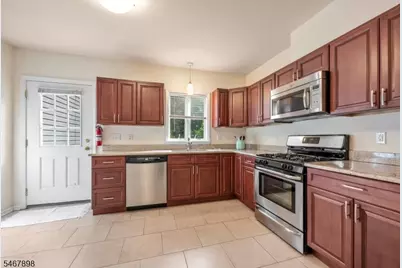 38 Church St #2, Haledon, NJ 07508 - Photo 13