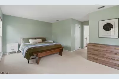 150 Dezenzo Ln, West Orange Township, NJ 07052 - Photo 13