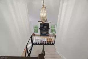 150 Dezenzo Ln, West Orange Township, NJ 07052 - Photo 11