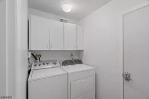 150 Dezenzo Ln, West Orange Township, NJ 07052 - Photo 21
