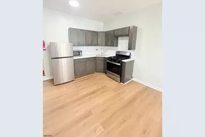 510 Clinton Ave #6, Newark, NJ 07108 - Photo 1