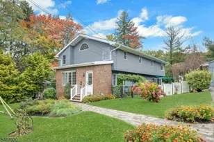 39 Hillside Ave, Jefferson Township, NJ 07460 - Photo 3
