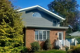 39 Hillside Ave, Jefferson Township, NJ 07460 - Photo 1
