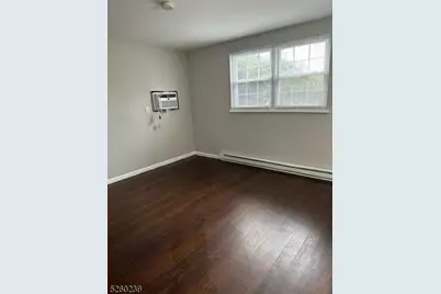 355 Broad St #E2, Clifton, NJ 07013 - Photo 5