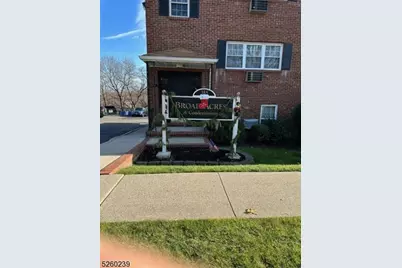 355 Broad St #E2, Clifton, NJ 07013 - Photo 1