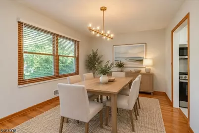 31 Hillside Ave, Florham Park, NJ 07932 - Photo 11