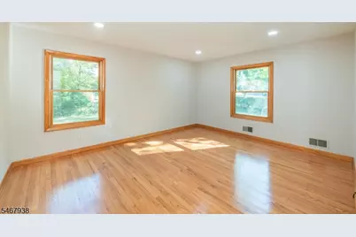31 Hillside Ave, Florham Park, NJ 07932 - Photo 21