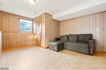 31 Beachwood Rd, Parsippany, NJ 07054 - Photo 5