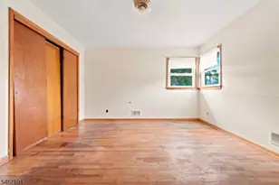 31 Beachwood Rd, Parsippany, NJ 07054 - Photo 19