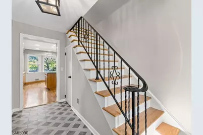 39 Lessing Rd, West Orange Township, NJ 07052 - Photo 3