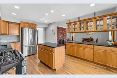 39 Lessing Rd, West Orange Township, NJ 07052 - Photo 15