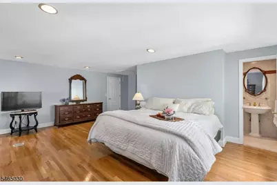39 Lessing Rd, West Orange Township, NJ 07052 - Photo 25