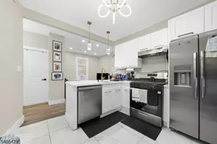 34 Arverne Terrace, Irvington, NJ 07111 - Photo 5