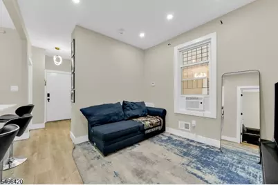 34 Arverne Ter, Irvington, NJ 07111 - Photo 3