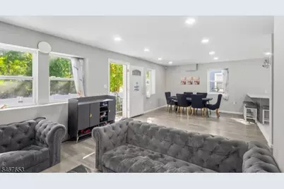 15 Chelsea Ave, East Orange, NJ 07018 - Photo 5