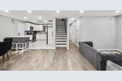 15 Chelsea Ave, East Orange, NJ 07018 - Photo 3