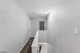 15 Chelsea Ave, East Orange, NJ 07018 - Photo 9