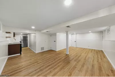 38 Gertrude Street, Clark Township, NJ 07066 - Photo 17