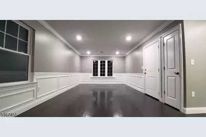 9 Stanton St, Newark, NJ 07114 - Photo 3