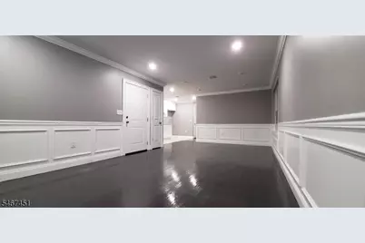 9 Stanton St, Newark, NJ 07114 - Photo 5