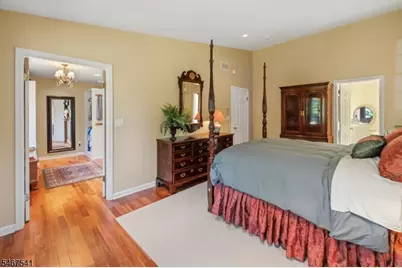 11 Ewing Dr, Raritan Township, NJ 08822 - Photo 25