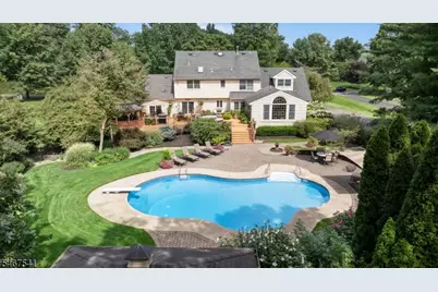 11 Ewing Dr, Raritan Township, NJ 08822 - Photo 3