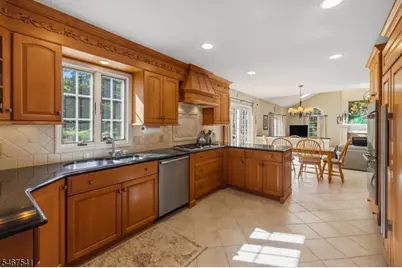 11 Ewing Dr, Raritan Township, NJ 08822 - Photo 11