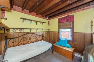 41 Dacotah Ave, Parsippany, NJ 07034 - Photo 7