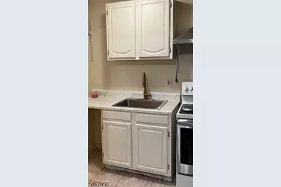 858 Elizabeth Ave #1, Elizabeth, NJ 07201 - Photo 3